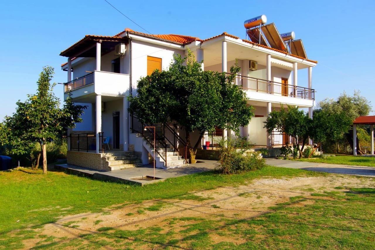 Hotel Athina Koinira Exterior foto